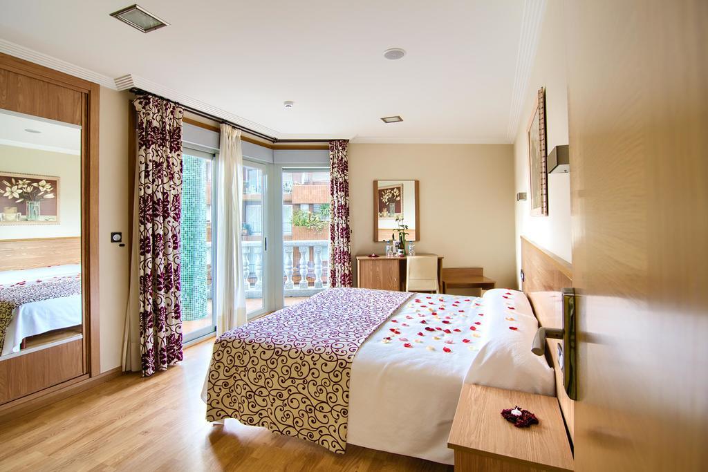 Pontus Veteris Hotel Санксенсо Екстериор снимка