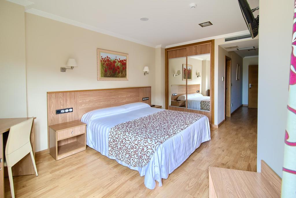 Pontus Veteris Hotel Санксенсо Екстериор снимка
